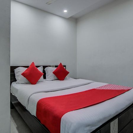 Hotel O Vb Grand Визакхапатнам Екстериор снимка